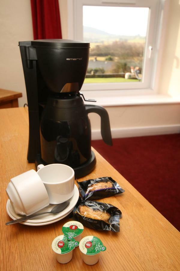 Hotel Three Wheat Heads Thropton Esterno foto
